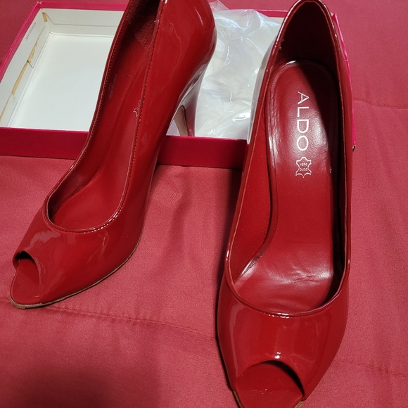 Aldo patent leather shoes - Picture 2 of 2